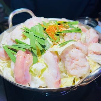 Available from Sundays to Thursdays, with 120 minutes of all-you-can-drink included [Value Course] 3 types of sashimi, motsunabe, fried young chicken, ~7 dishes total 4000 yen