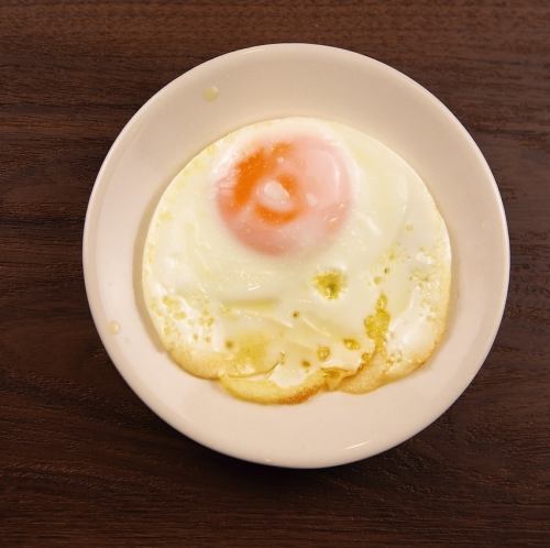 米粉バーガートッピング 目玉焼き