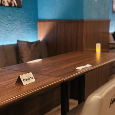 ６名掛けテーブル席