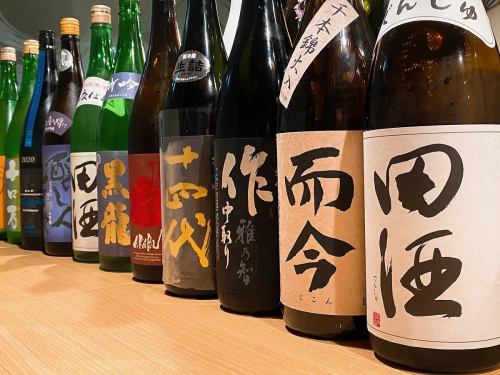 Carefully selected sake sourced from all over the country!