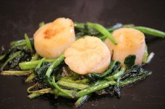 scallop spinach