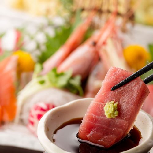【我们以海鲜为荣】提供早上在丰洲市场捕获的新鲜海鲜！享受真正美味的海鲜料理♪