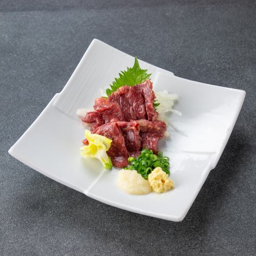 霜降り馬刺し