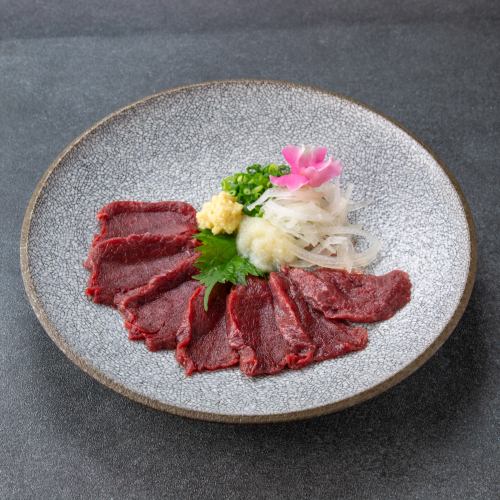 ヒレ馬刺し