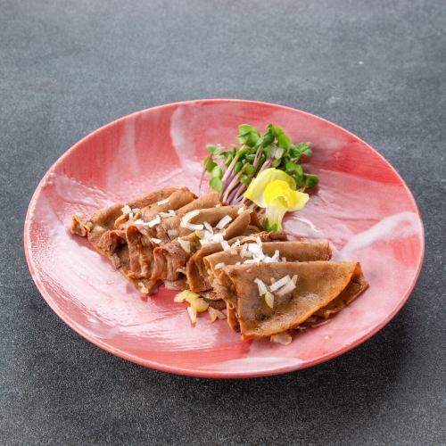 牛タン中薄切りの炭火焼き