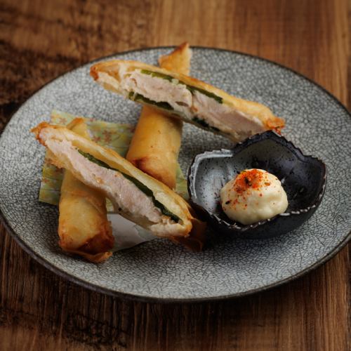 鶏ささみと大葉の春巻き