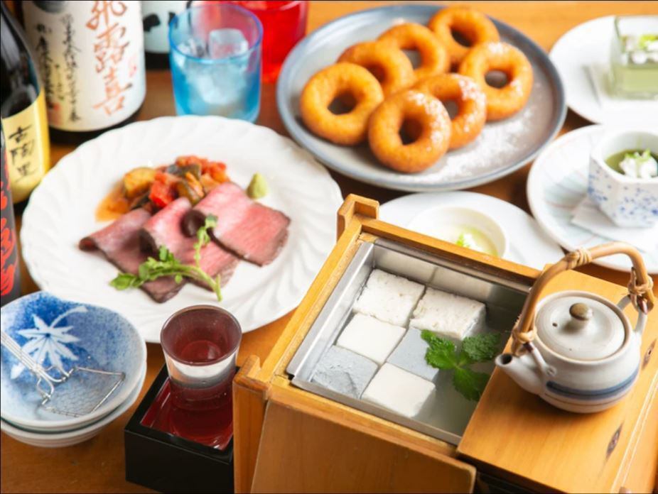 A single-family restaurant run by a long-established Tofu store.An exquisite tofu dish made from underground natural water.