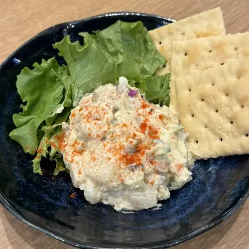 いぶりがっこ香るポテトサラダ