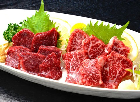 馬刺し2点盛り