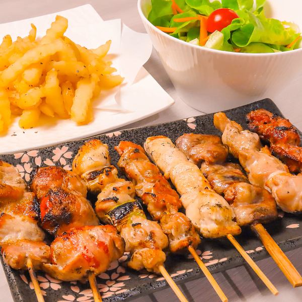 [2-hour all-you-can-drink set <10 skewers, fried food, salad> 6,600 yen including tax]