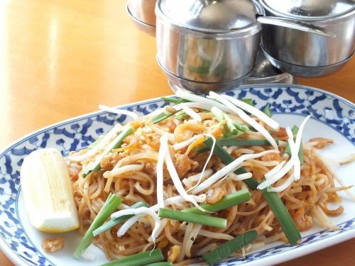 Pad Thai ~ Grilled Rice Noodles ~