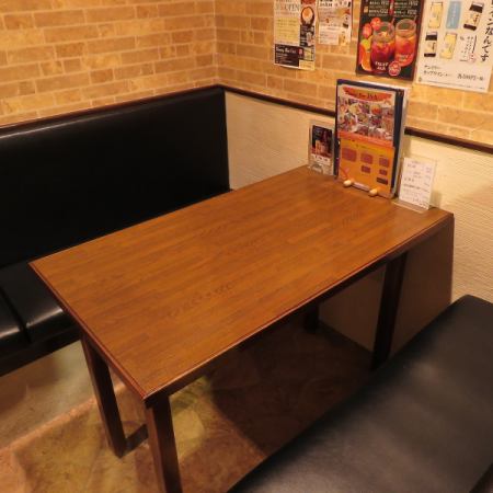 駅から少し離れたところにあるオシャレな店内はデート利用でも使えるお店☆