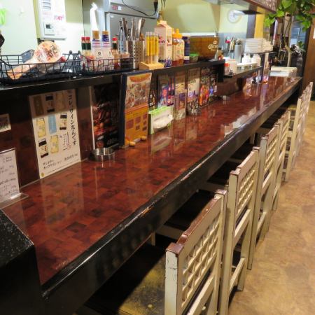 お仕事終わりに1杯いかがですか。お待ちしております♪