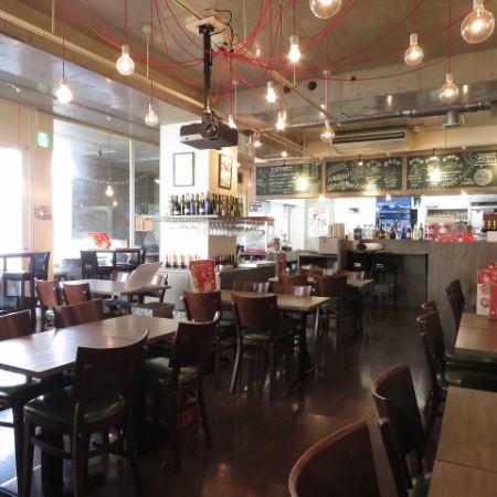 インテリアにも拘ったお洒落な店内はデートや女子会にオススメ!