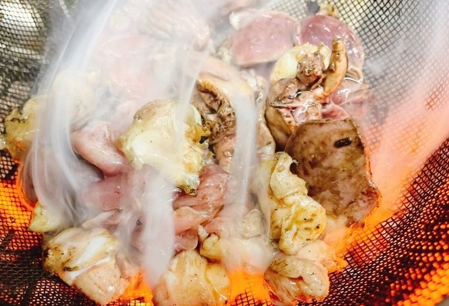金相鶏の炭火炙り焼き&牛タン炭火焼き