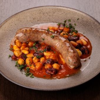 自家製サルシッチャソーセージ豆煮添え