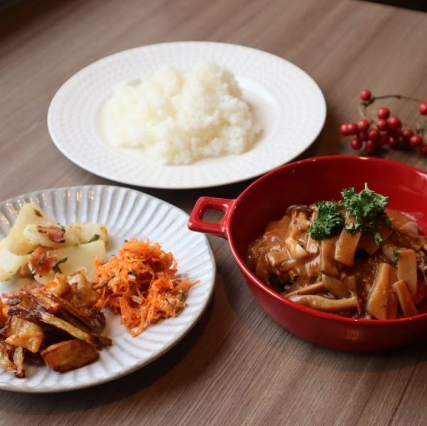 大吉ポークの煮込みハンバーグ