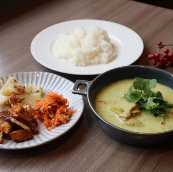 リベール特製タイカレー