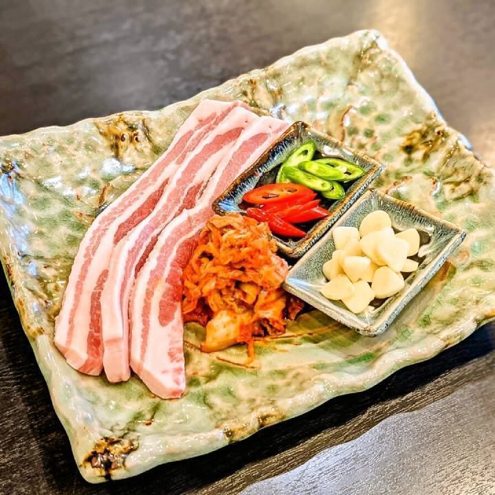 味付けを「ノーマル」「塩にんにく」「ヤンニョム」から選べます