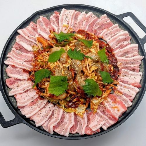 名物のチュクミポックム