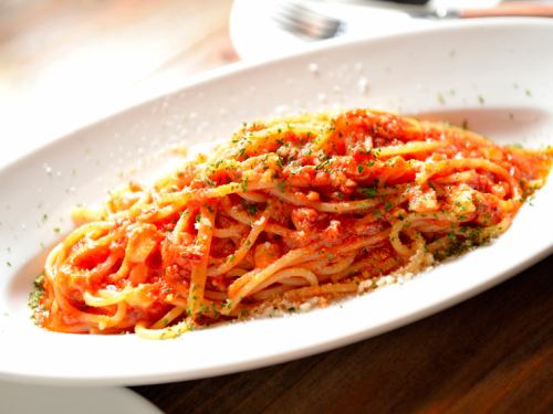 自慢の生パスタ