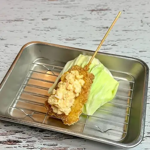 Pork with Garlic Tartar Sauce
