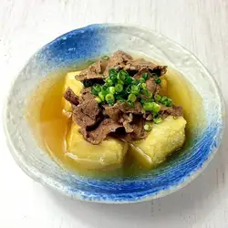 Deep-fried meat and tofu