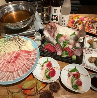 [Individual servings: Draft beer OK] 8 dishes including 3 kinds of horse sashimi and Koshin pork shabu-shabu + 2 hours [all-you-can-drink] 5500 yen ⇒ 5000 yen