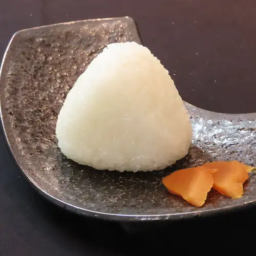 天草塩の塩おにぎり