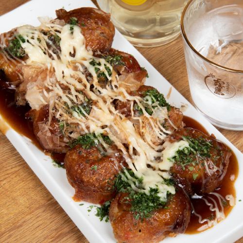 Enjoy authentic Kansai takoyaki in Fukuoka