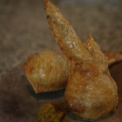 手羽先の唐揚げ サルシッチャ