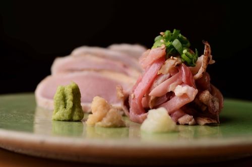 Numerous must-try menu items such as yakitori and meat sashimi