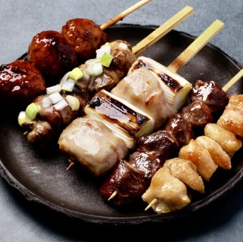 当店こだわりの焼鳥メニュ多数！一つ一つが大きく食べごたえ◎1本170円～！