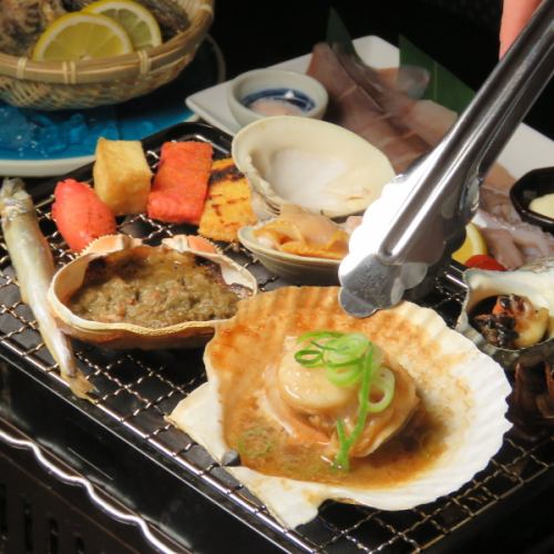 ■ Seasonal seafood with outstanding freshness is always on standby ■