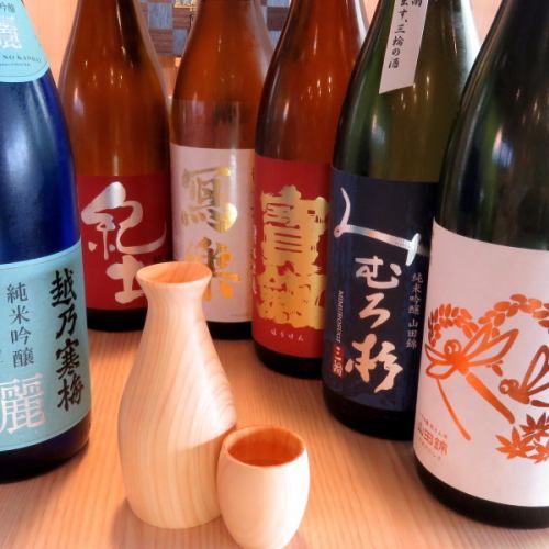 A lot of delicious sake that brings out the deliciousness of chicken