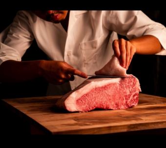 [Specially selected course: Savor the flavors of the season] Japanese Black Beef <Marbled and Specially Selected Red Meat Steak Taste Comparison>