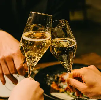 December [Year-End Party/Banquet] Free-Flow Drinks Included | Special Course to Enjoy Japanese Black Wagyu Beef and Sommelier-Selected Drinks