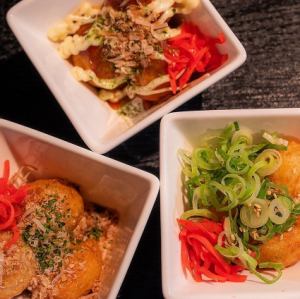 Various types of takoyaki