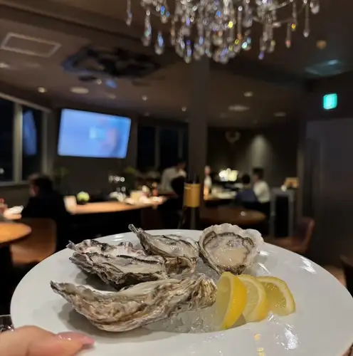 おすすめは新鮮な生牡蠣！