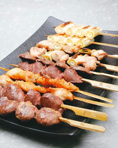 220 yen per stick of domestic charcoal-grilled chicken
