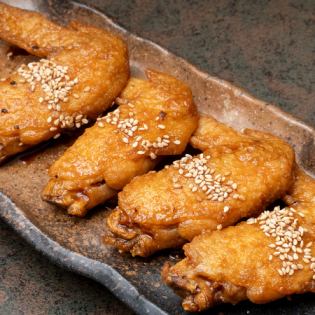 【揚げ物】手羽先揚げ　4本<味噌たれ>