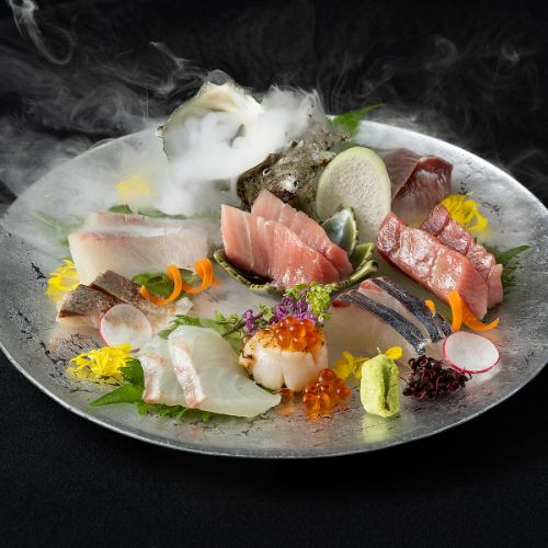 Special sashimi platter (8 kinds)