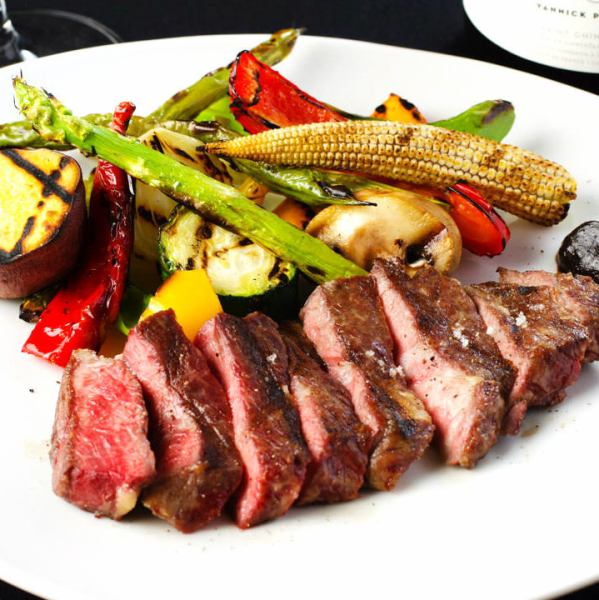 [Grill menu] Beef, pork, chicken, lamb ... Grill various meats with fresh vegetables