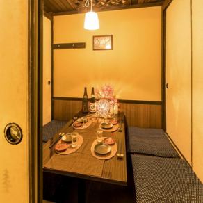 [Private room for 2 to 6 people] We have a complete private room.Recommended for private drinking parties with friends.(Kawasaki Private Room Izakaya Local Chicken All-You-Can-Drink Banquet Entertainment Girls' Association Birthday Anniversary)
