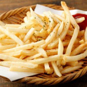 French fries with mayonnaise and mentaiko flavor