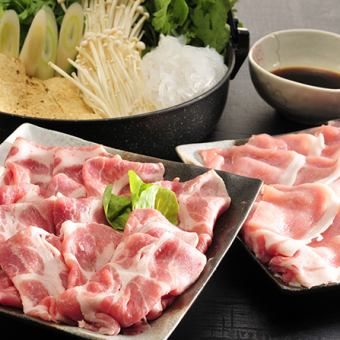 【附2小时无限量畅饮】8道菜品共5000日元⇒4000日元♪博多风味内脏锅和海鲜无限量畅饮等共8道菜品