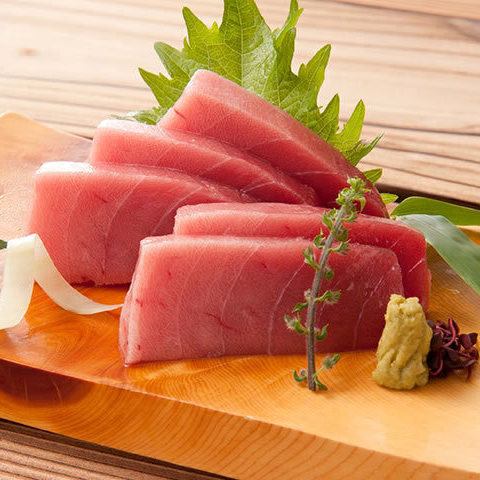 本マグロ中トロ刺身
