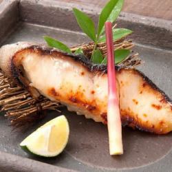 銀鱈西京焼き