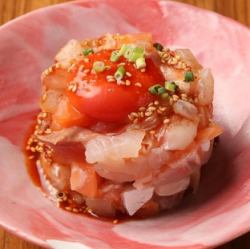 海鮮ユッケ