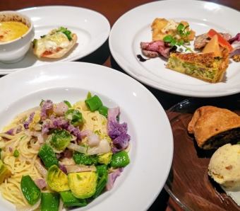 ランチコースリニューアル！【休日限定プチ贅沢コース☆】選べるスイーツ付き全6品3300円☆